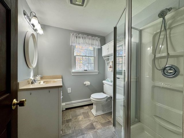 91 Ball Road, Kingston, NH 03848