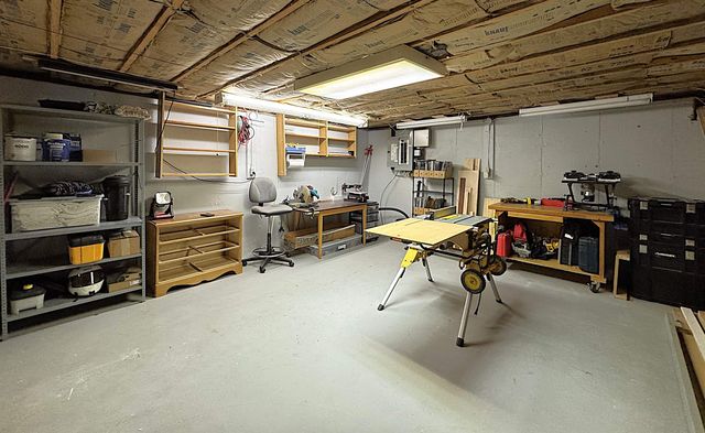 91 Ball Road, Kingston, NH 03848