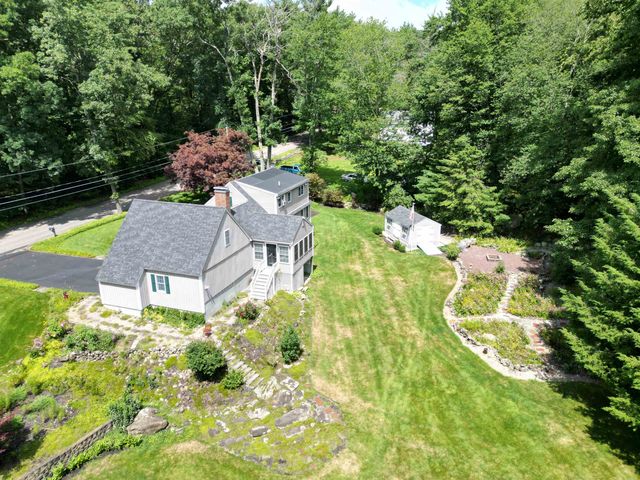 91 Ball Road, Kingston, NH 03848