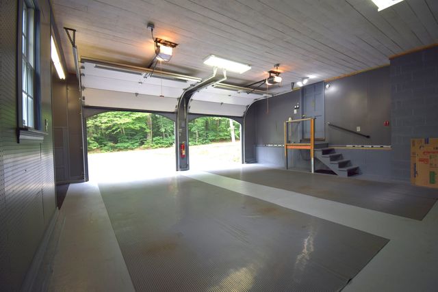 91 Ball Road, Kingston, NH 03848