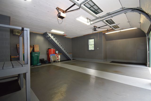 91 Ball Road, Kingston, NH 03848