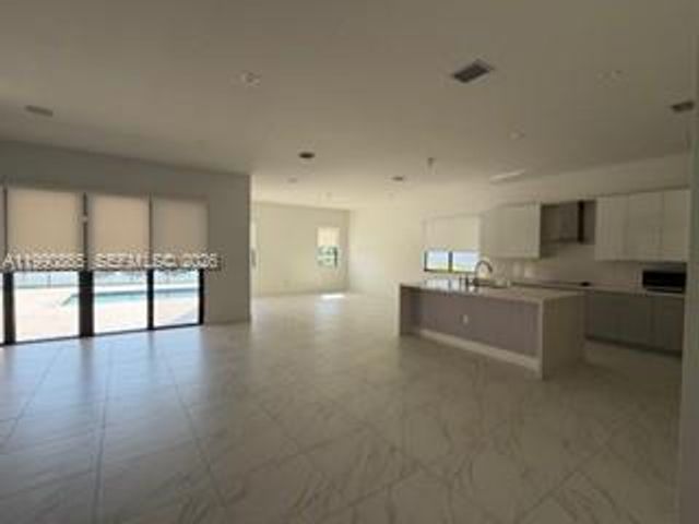 4309 SW 176th Ave, Miramar, FL 33029