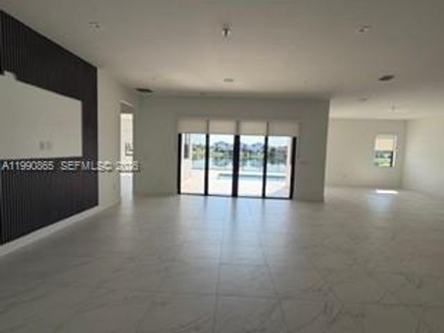 4309 SW 176th Ave, Miramar, FL 33029