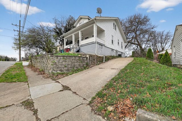 493 Pedretti Avenue, Delhi Twp, OH 45238