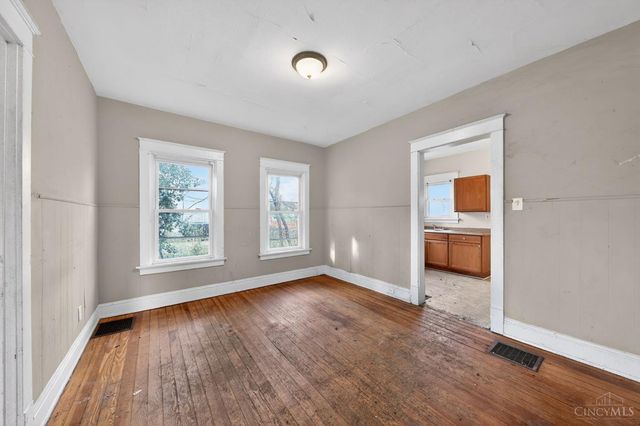 493 Pedretti Avenue, Delhi Twp, OH 45238