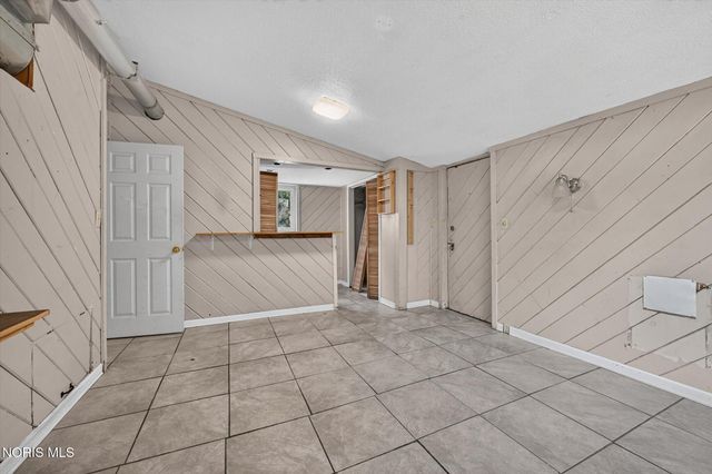 2669 Greenway Street, Toledo, OH 43607