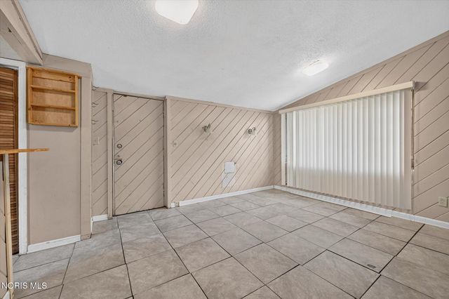2669 Greenway Street, Toledo, OH 43607