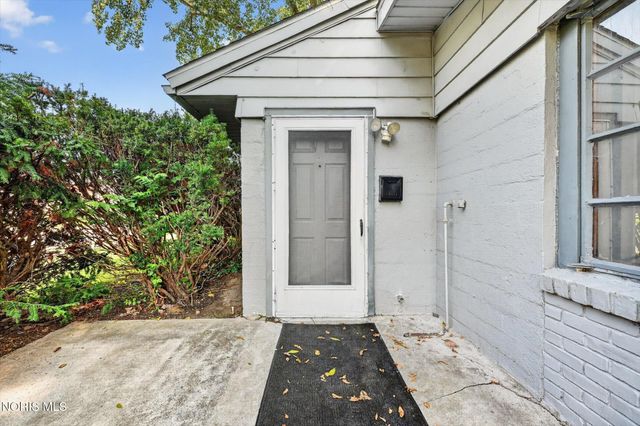2669 Greenway Street, Toledo, OH 43607