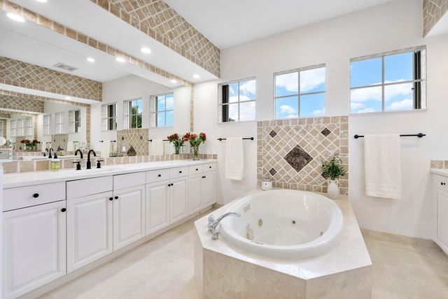 7508 NW 117th Lane, Parkland, FL 33076