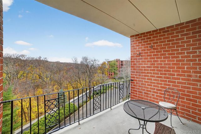 16 Rockledge Avenue 5L-2, Ossining, NY 10562