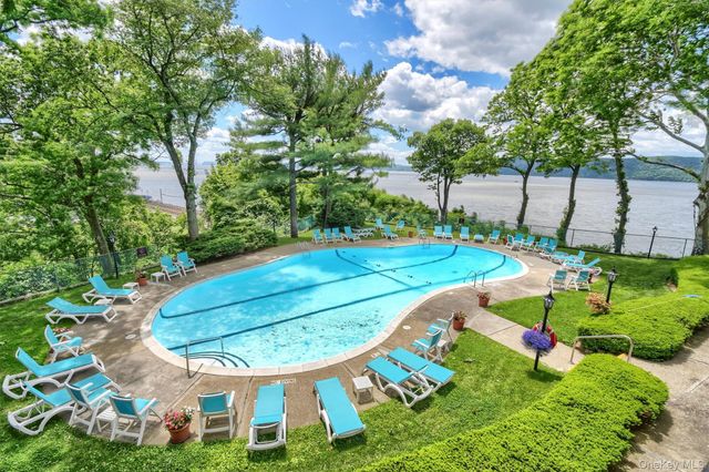 16 Rockledge Avenue 5L-2, Ossining, NY 10562