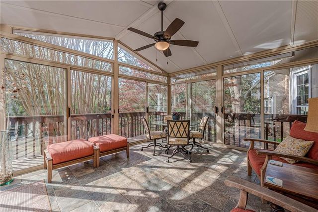 220 Saddle Lake Drive, Roswell, GA 30076