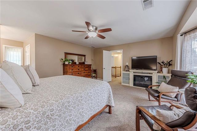 220 Saddle Lake Drive, Roswell, GA 30076