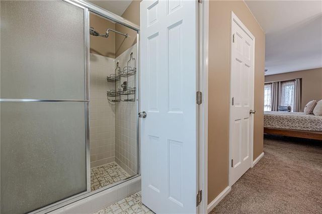 220 Saddle Lake Drive, Roswell, GA 30076