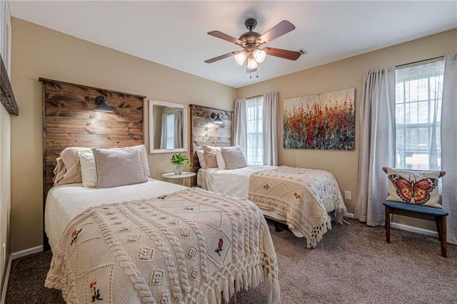 220 Saddle Lake Drive, Roswell, GA 30076