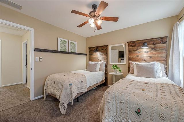 220 Saddle Lake Drive, Roswell, GA 30076