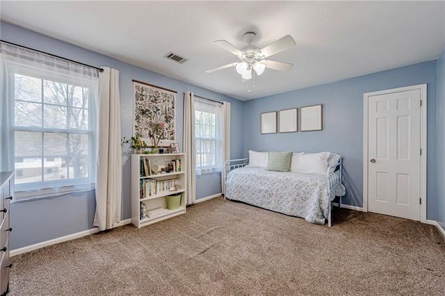 220 Saddle Lake Drive, Roswell, GA 30076