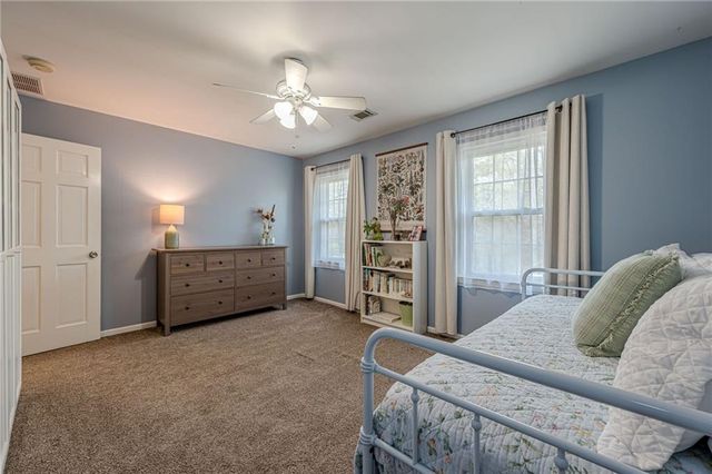 220 Saddle Lake Drive, Roswell, GA 30076