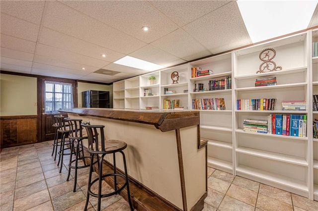 220 Saddle Lake Drive, Roswell, GA 30076