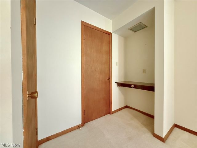1181 Clement Avenue, Belpre, OH 45714