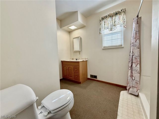 1181 Clement Avenue, Belpre, OH 45714