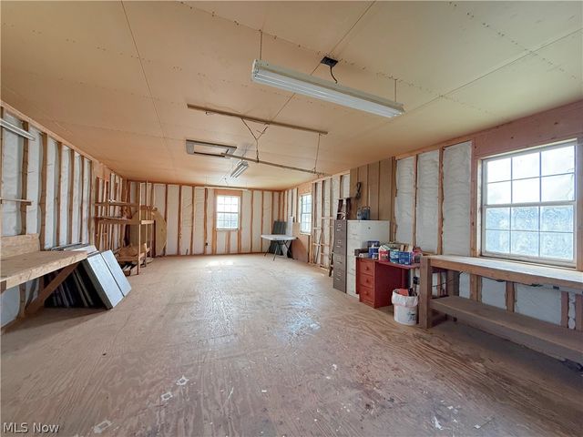 1181 Clement Avenue, Belpre, OH 45714