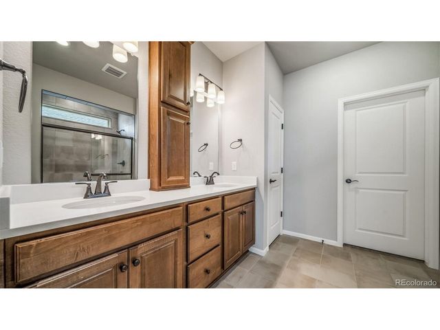4858 N Sicily Ct, Aurora, CO 80019