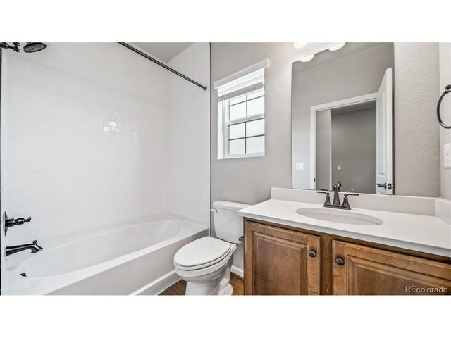 4858 N Sicily Ct, Aurora, CO 80019