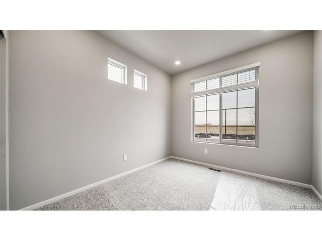 4858 N Sicily Ct, Aurora, CO 80019