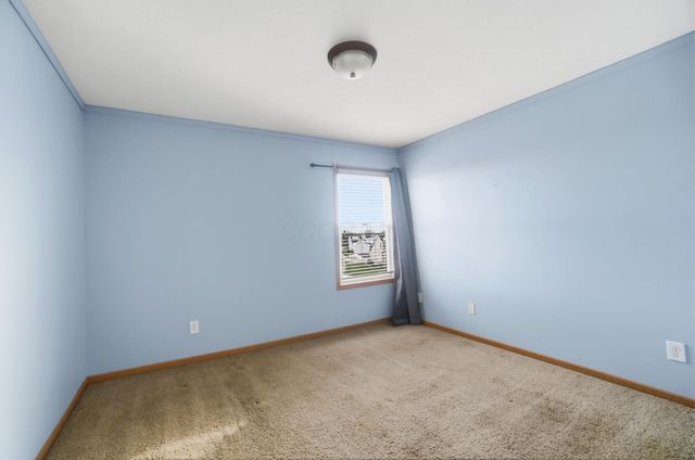 11760 Chanticleer Drive NW, Pickerington, OH 43147