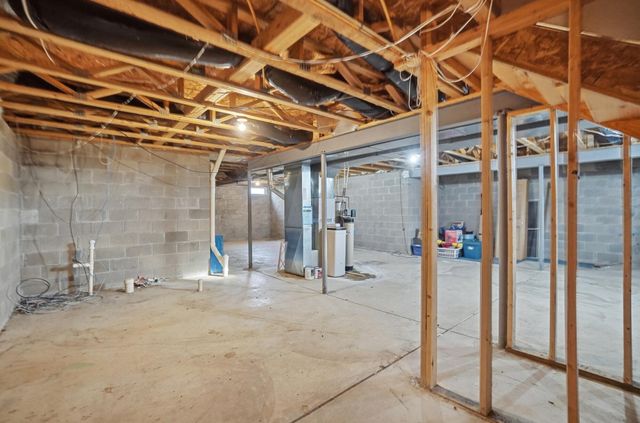 11760 Chanticleer Drive NW, Pickerington, OH 43147