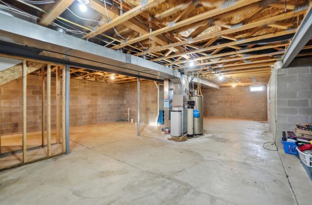 11760 Chanticleer Drive NW, Pickerington, OH 43147