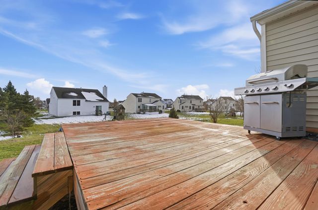 11760 Chanticleer Drive NW, Pickerington, OH 43147