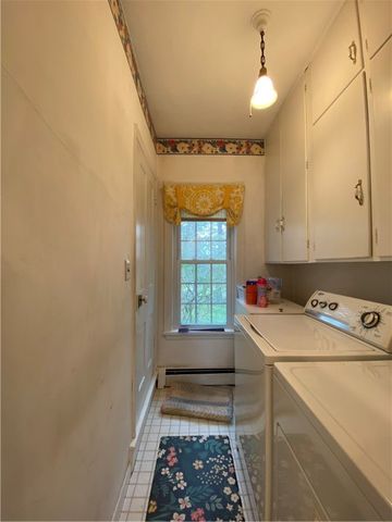 147 Warren Rd, Franklin, PA 16323