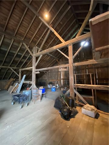 147 Warren Rd, Franklin, PA 16323