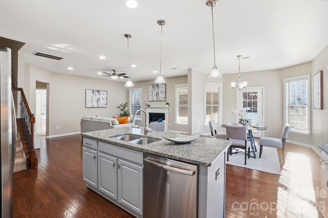 226 Hawks Creek Parkway, Fort Mill, SC 29708