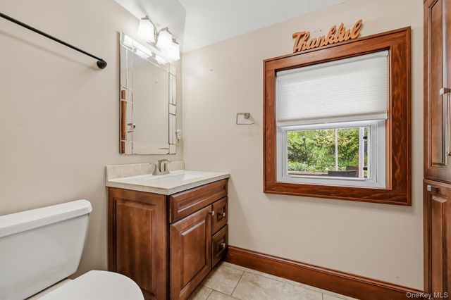 328 Big Island Road, Florida, NY 10921