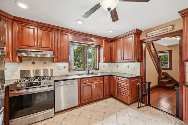 328 Big Island Road, Florida, NY 10921