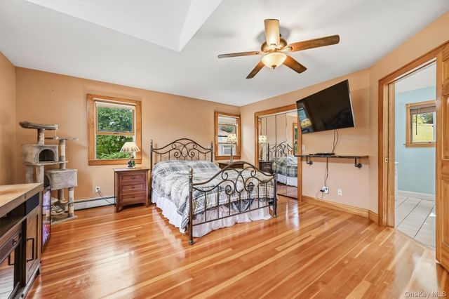 328 Big Island Road, Florida, NY 10921