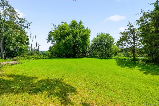 328 Big Island Road, Florida, NY 10921