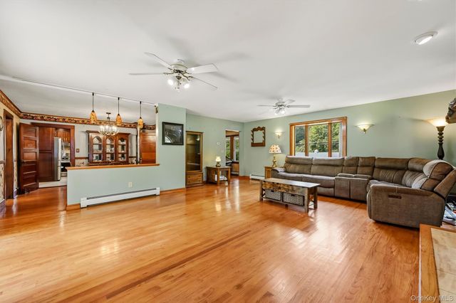 328 Big Island Road, Florida, NY 10921