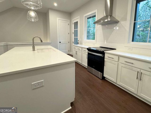 615 Firefly Circle 37, Alpharetta, GA 30009