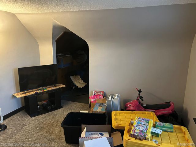 638 E Pasadena Avenue, Flint, MI 48505