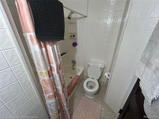 638 E Pasadena Avenue, Flint, MI 48505