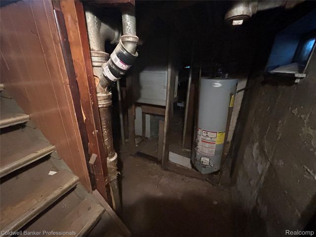 638 E Pasadena Avenue, Flint, MI 48505