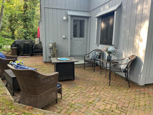 251 Shore Drive UNIT B1, Mashpee, MA 02649
