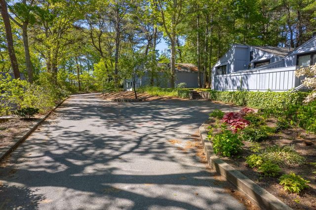 251 Shore Drive UNIT B1, Mashpee, MA 02649