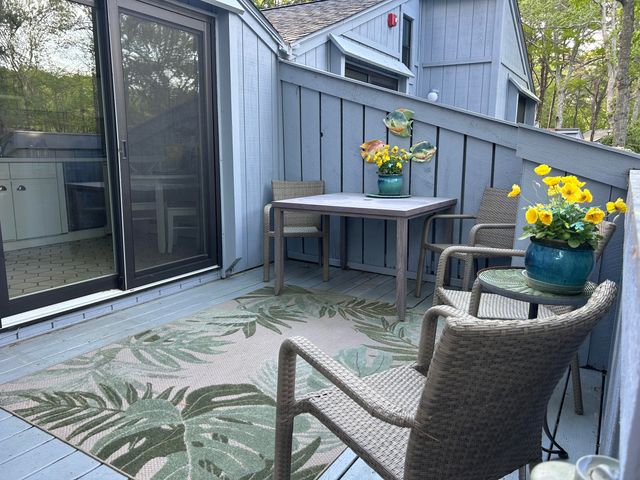 251 Shore Drive UNIT B1, Mashpee, MA 02649