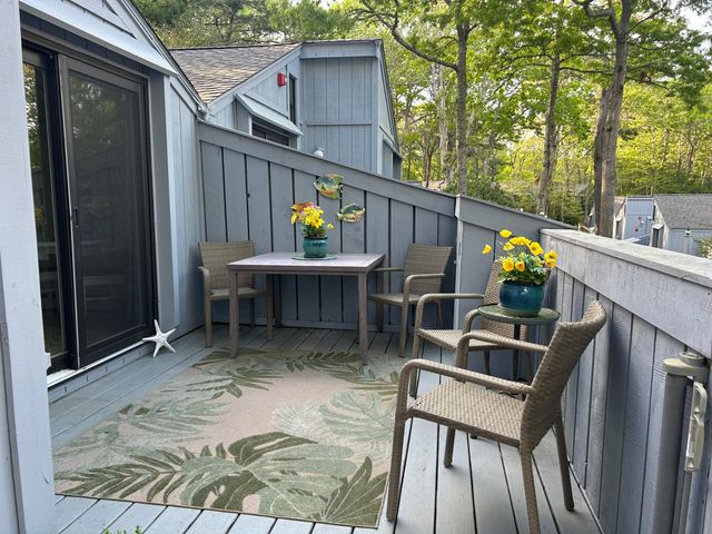 251 Shore Drive UNIT B1, Mashpee, MA 02649