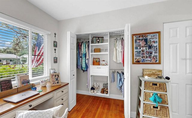 4020 QUEEN STREET N, St Petersburg, FL 33714